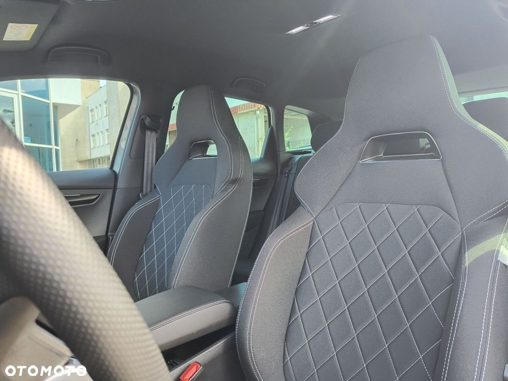 Skoda Karoq 1.5 TSI ACT Sportline DSG - 12