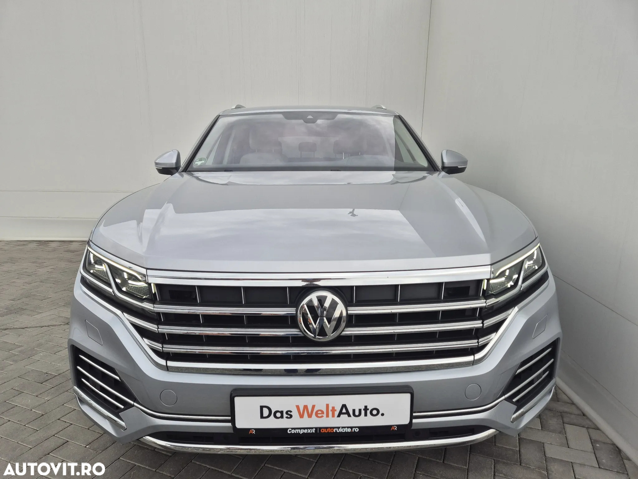 Volkswagen Touareg - 8