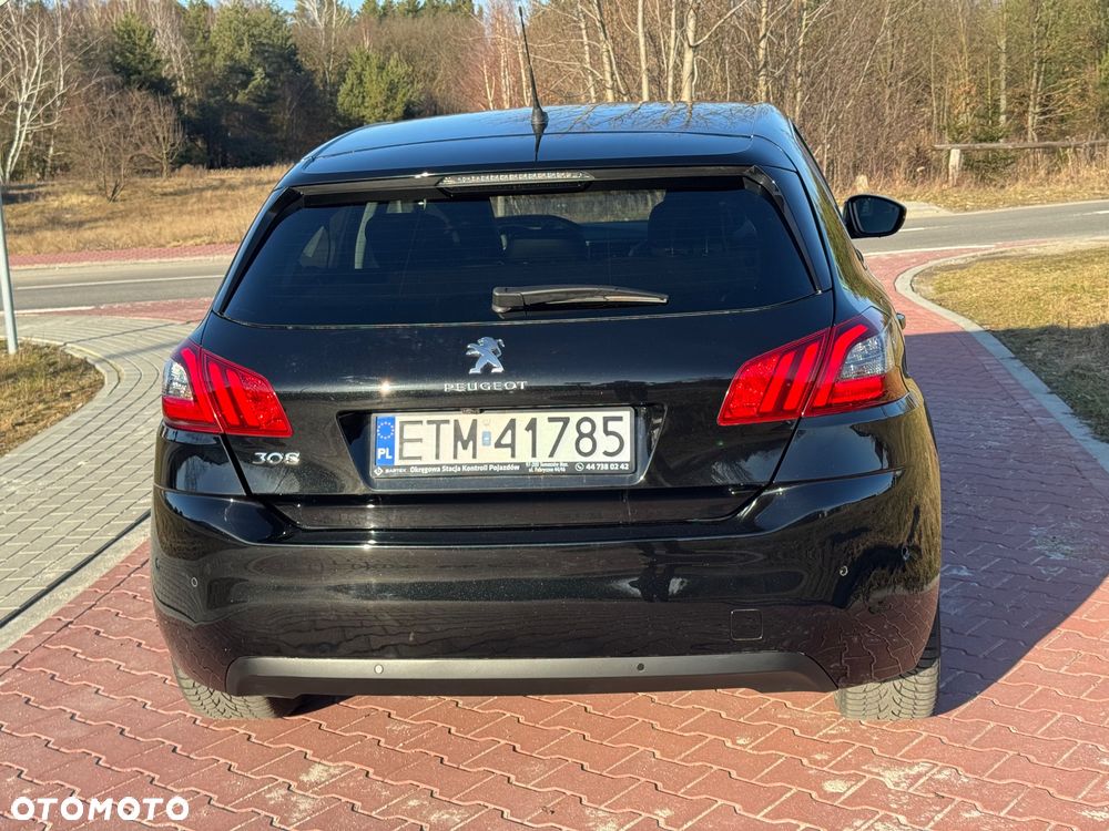 Peugeot 308 - 6