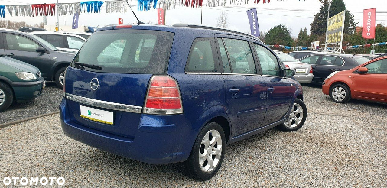 Opel Zafira - 7