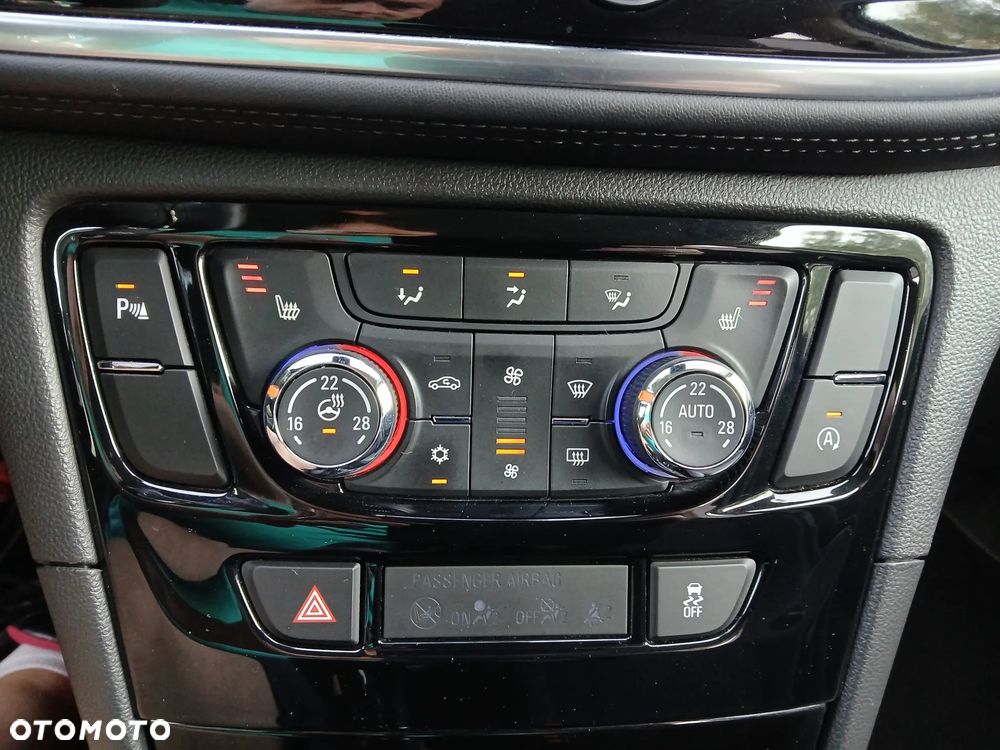 Opel Mokka X 1.4 (ecoFLEX) ECOTEC Start/Stop Color Innovation - 32