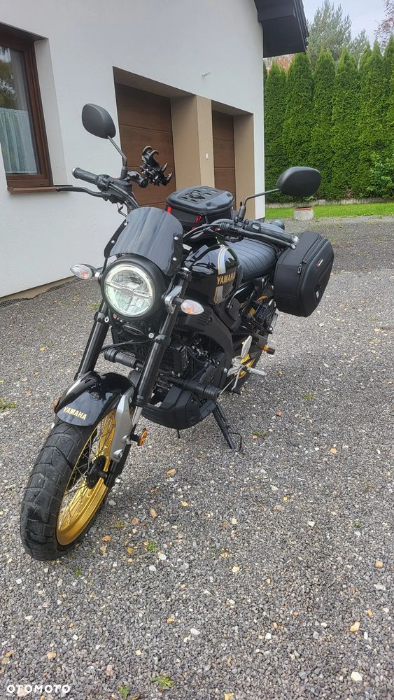 Yamaha XSR - 1
