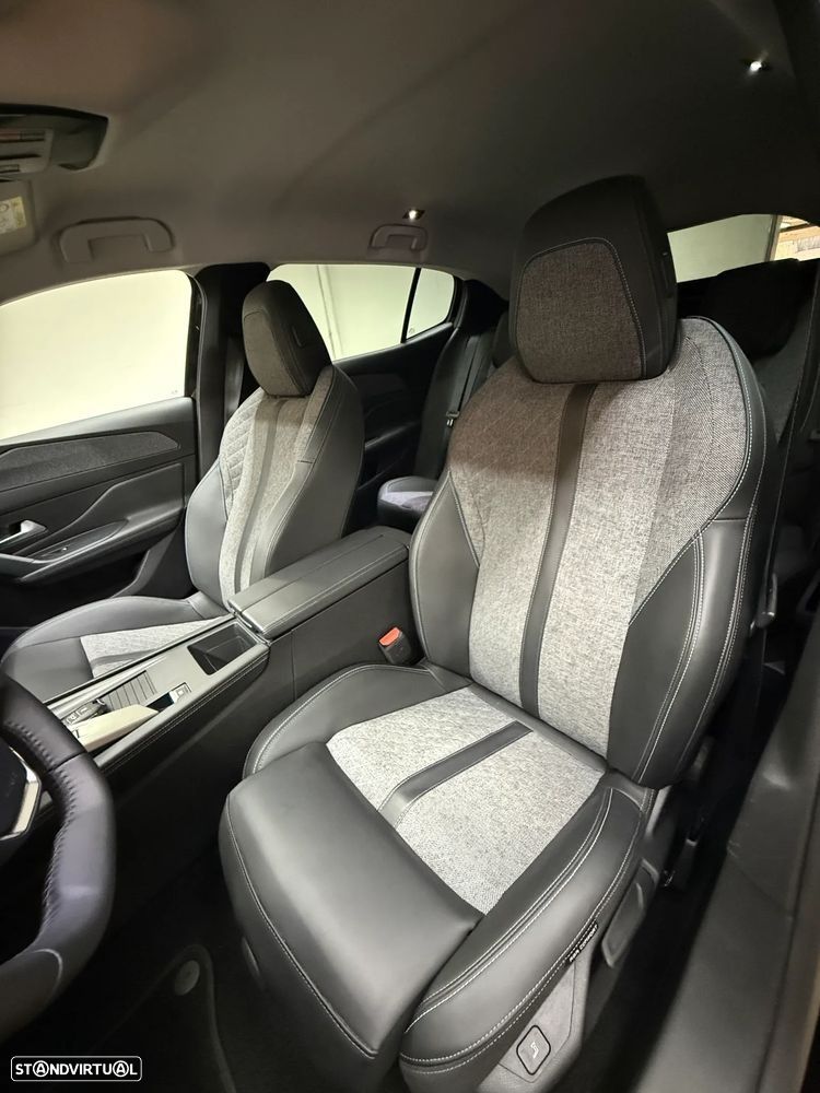 Peugeot 408 225 e-EAT8 Allure - 15