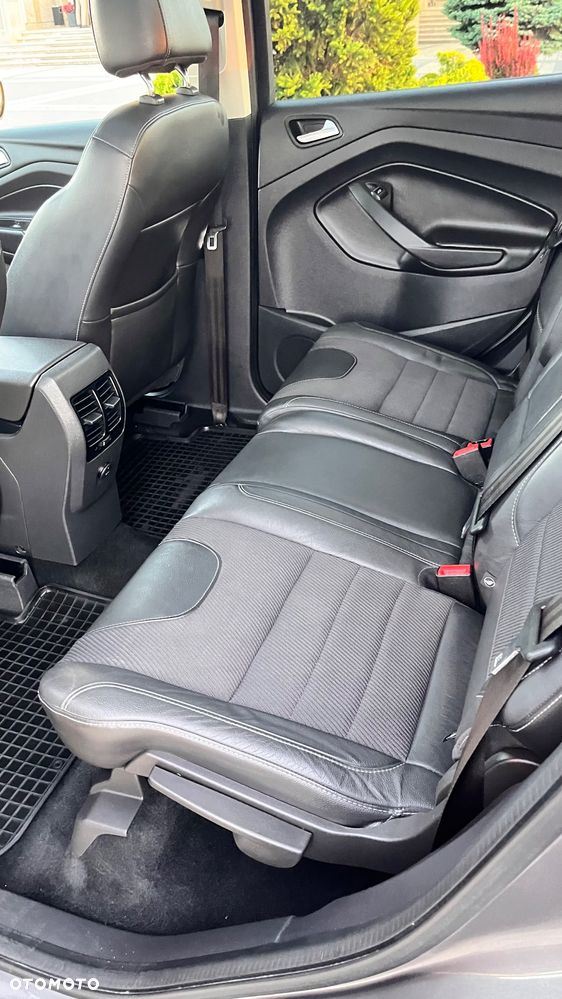 Ford Kuga 2.0 TDCi Titanium - 16