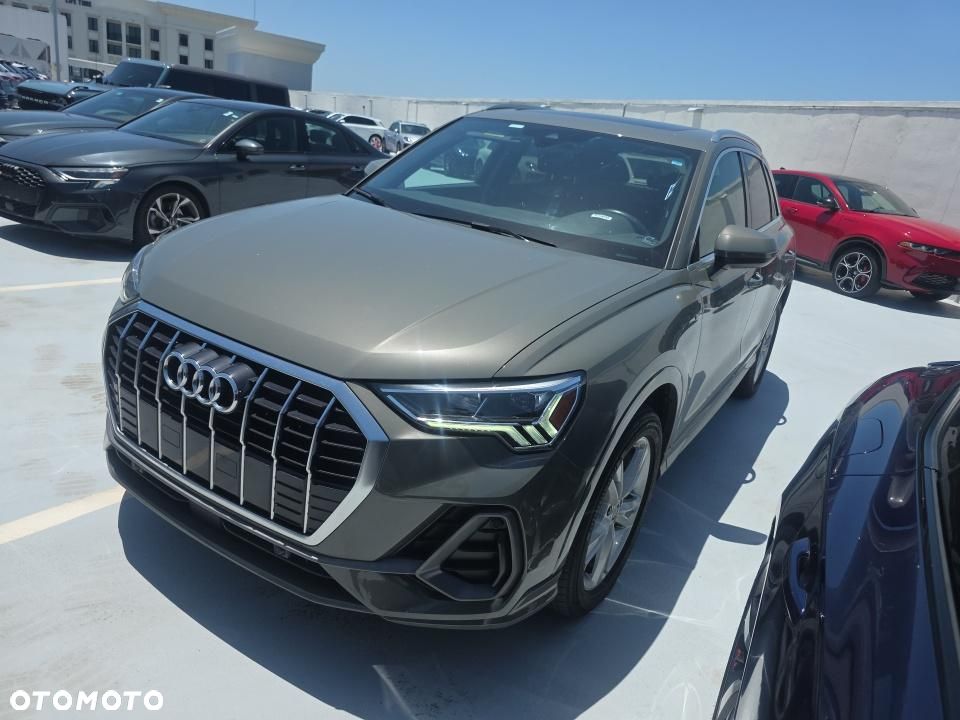 Audi Q3 45 TFSI Quattro S tronic S line - 1