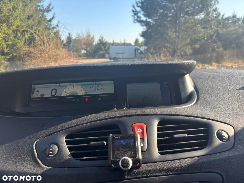 Renault Grand Scenic dCi 130 FAP Dynamique - 16