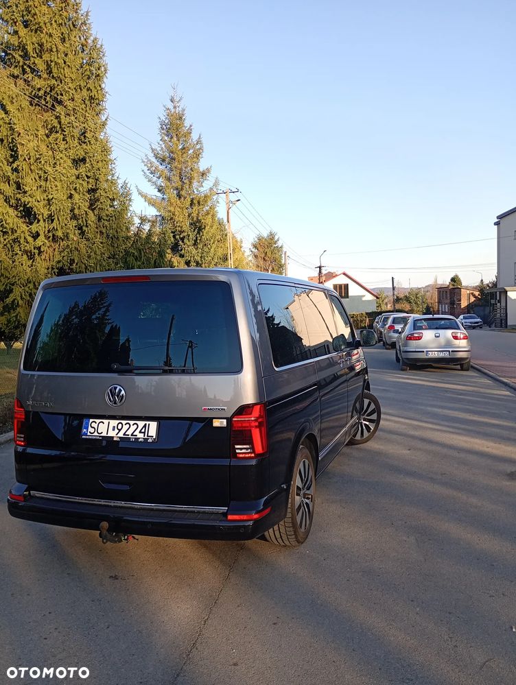Volkswagen Multivan - 9