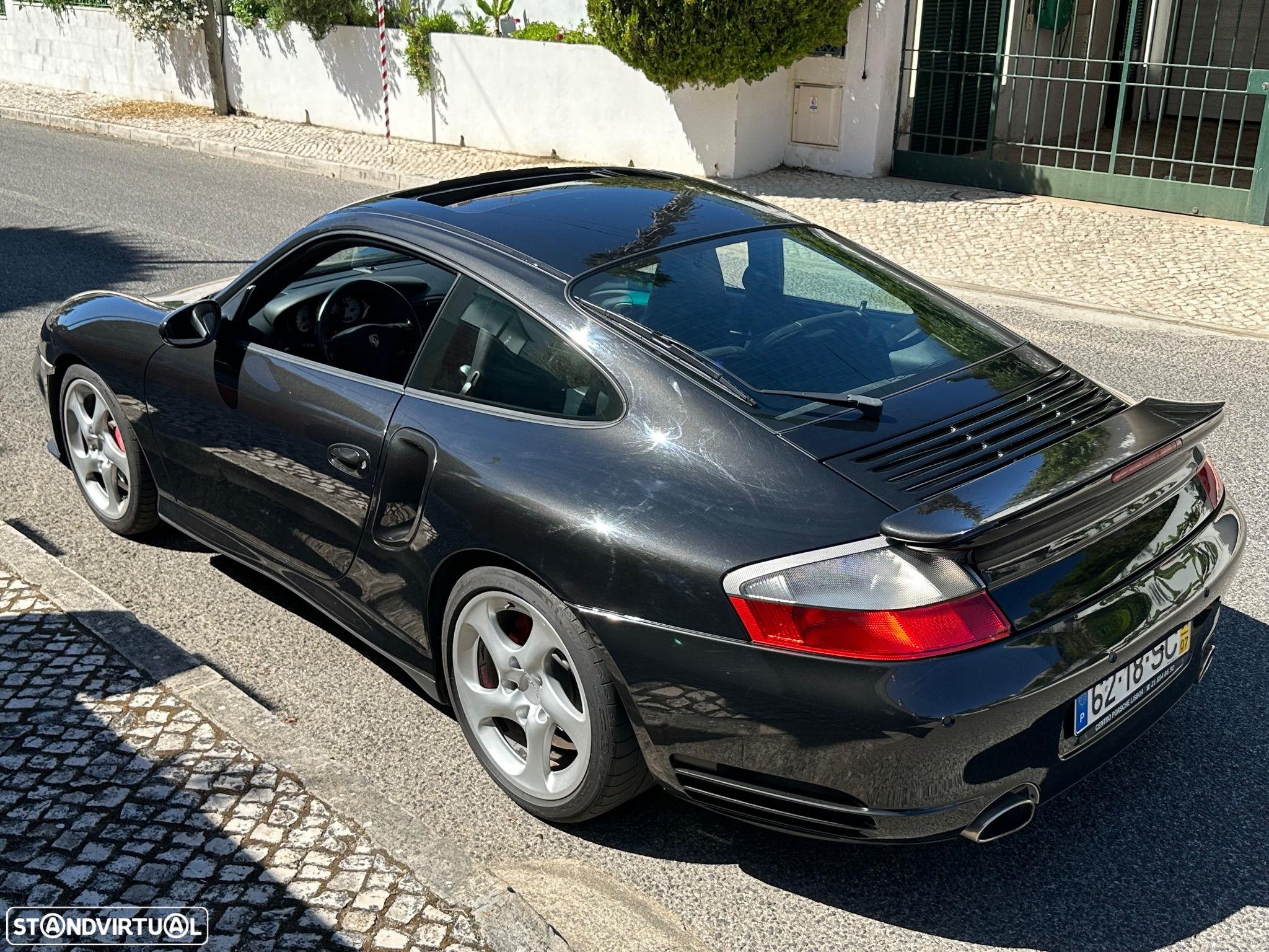 Porsche 911 (996) Turbo - 4