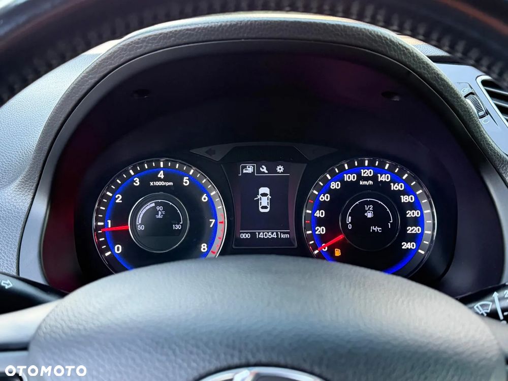 Hyundai i40 Kombi 1.6 Trend - 33