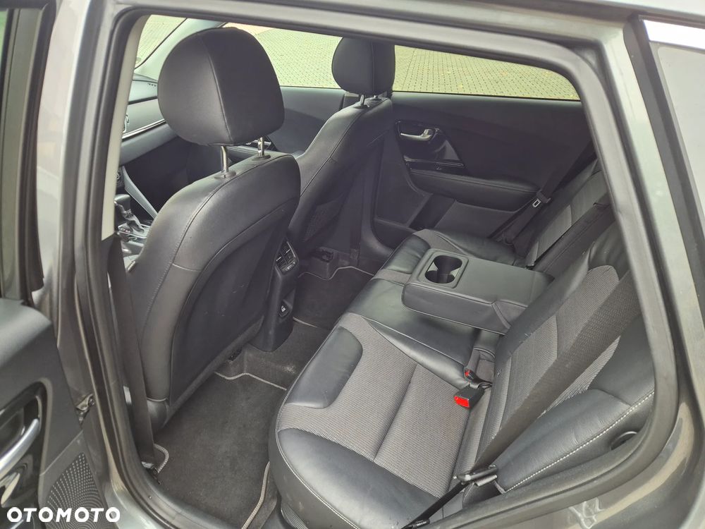 Kia Niro 1.6 GDI Hybrid Business Line - 14