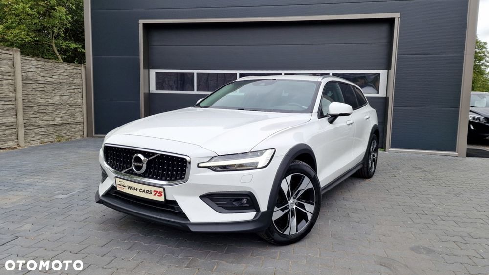 Volvo V60 Cross Country D4 AWD Geartronic - 2