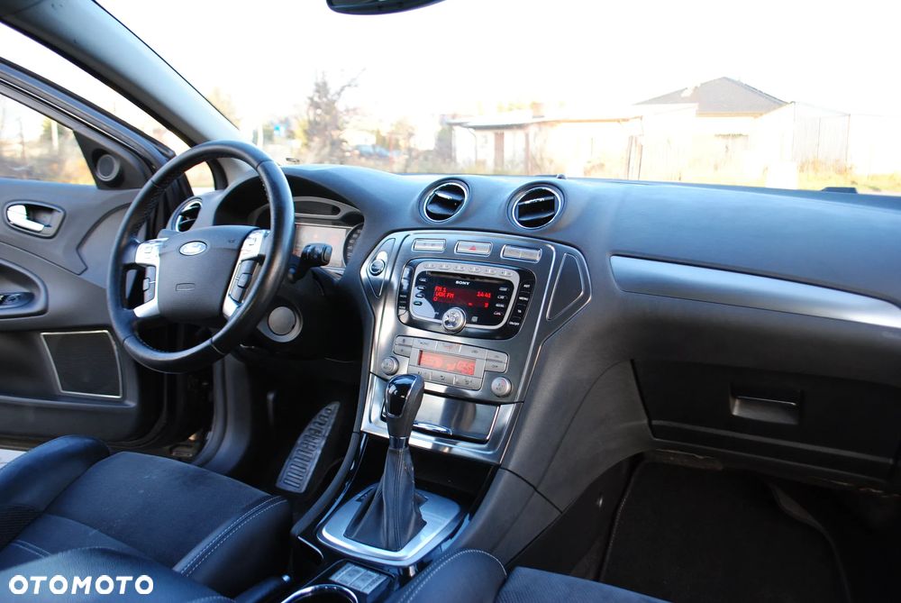 Ford Mondeo 2.0 TDCi Titanium - 14