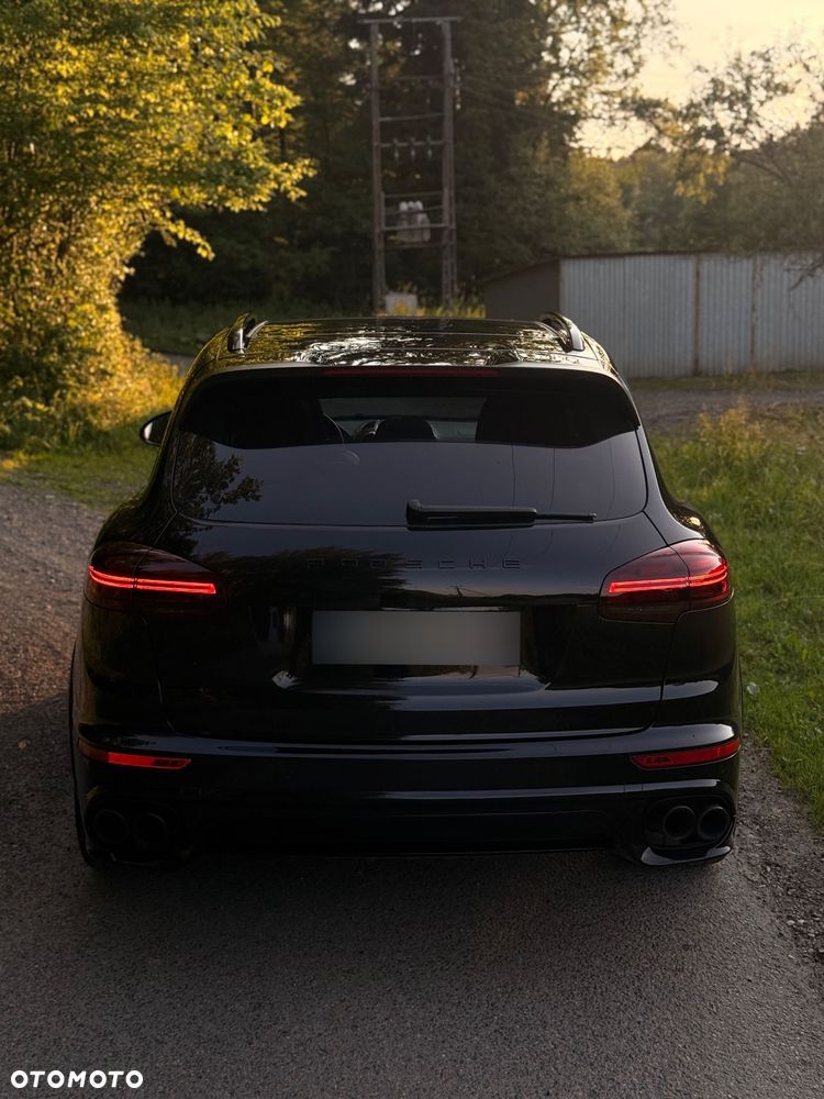 Porsche Cayenne Turbo - 7