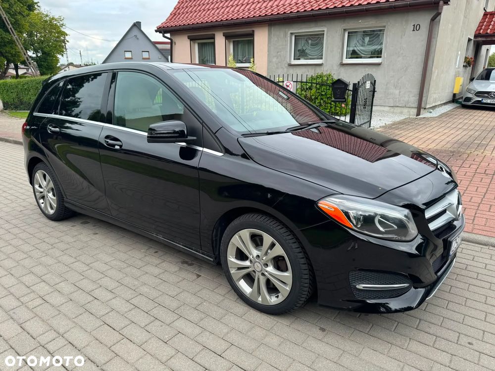 Mercedes-Benz Klasa B 250 4Matic 7G-DCT UrbanStyle Edition - 2