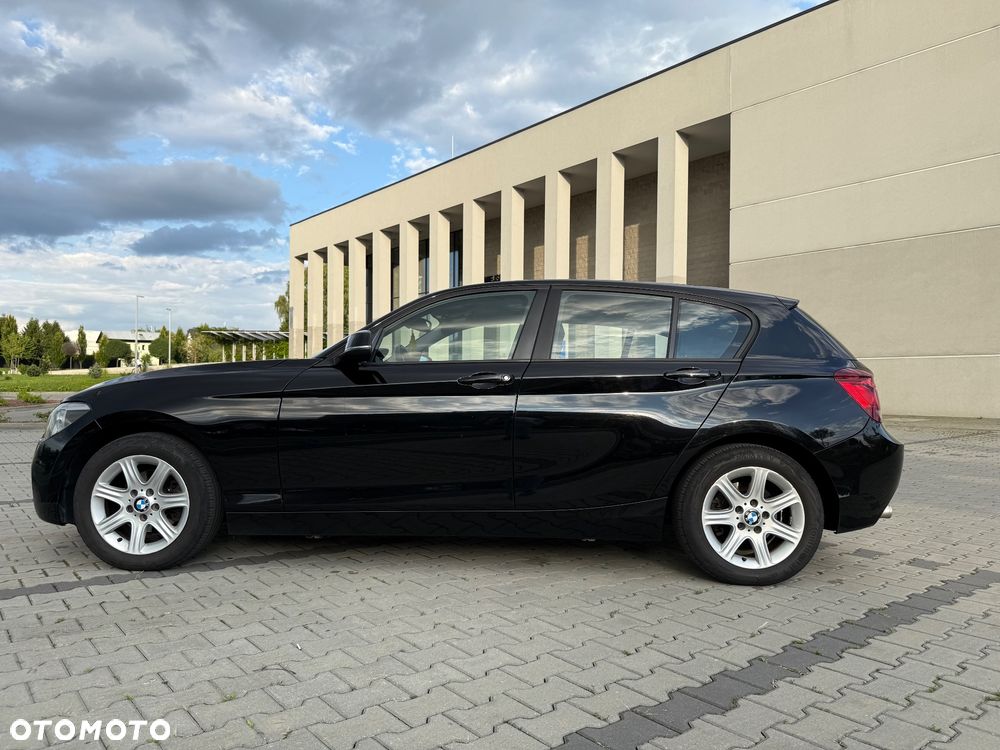 BMW Seria 1 116i - 12
