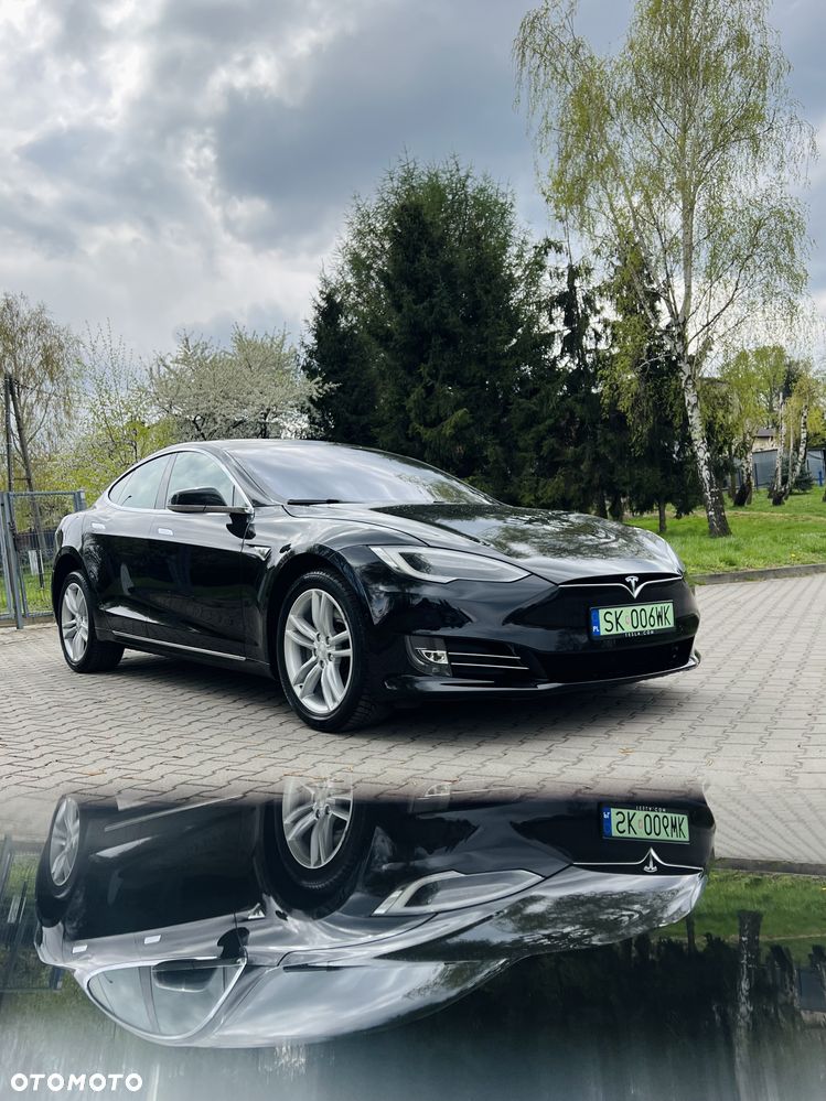 Tesla Model S Standard - 1