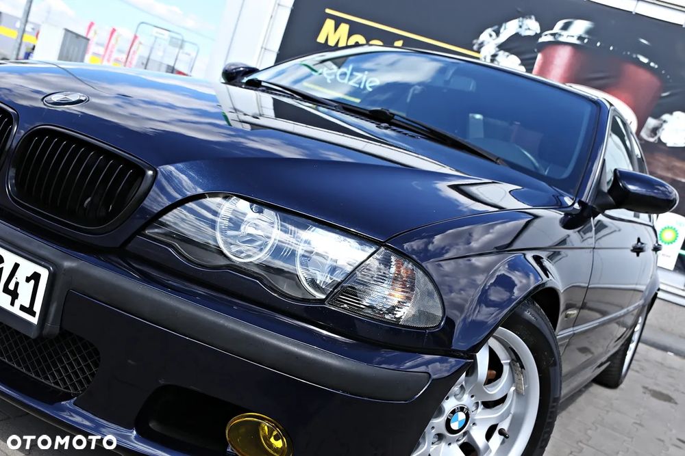 BMW Seria 3 320i - 1