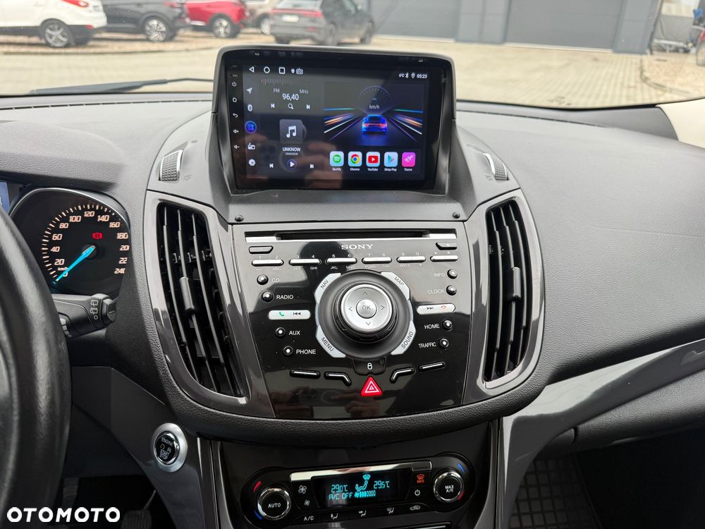 Ford Kuga 2.0 TDCi Titanium S - 24