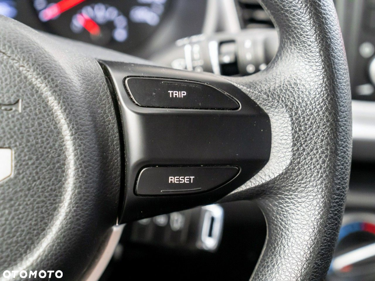 Kia Rio 1.2 M - 24
