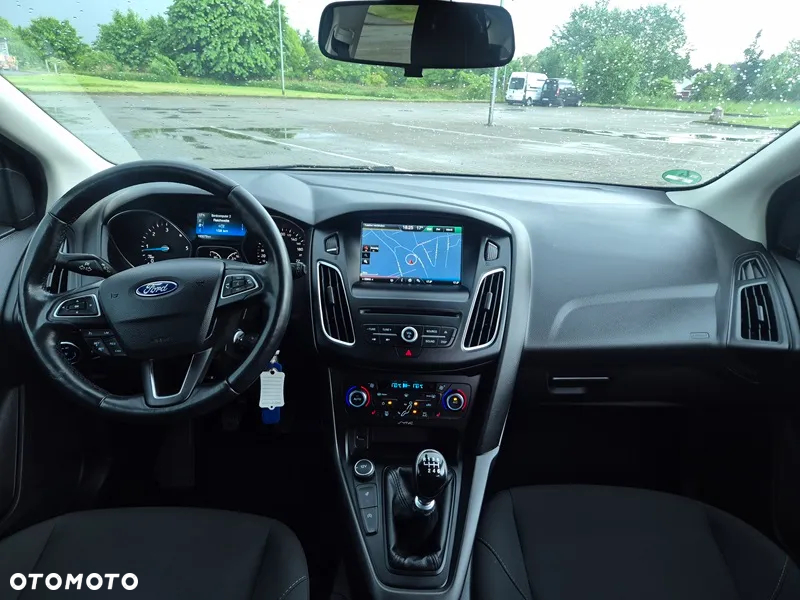 Ford Focus 1.5 TDCi Trend - 13