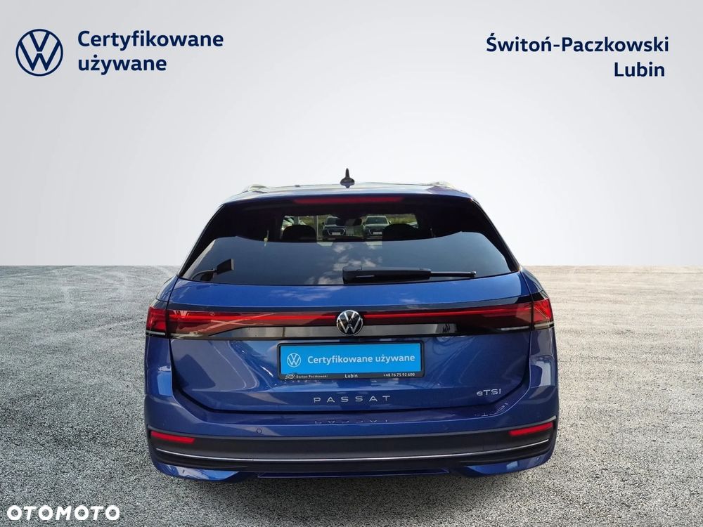 Volkswagen Passat Variant 1.5 TSI ACT mHEV Business Plus DSG - 13