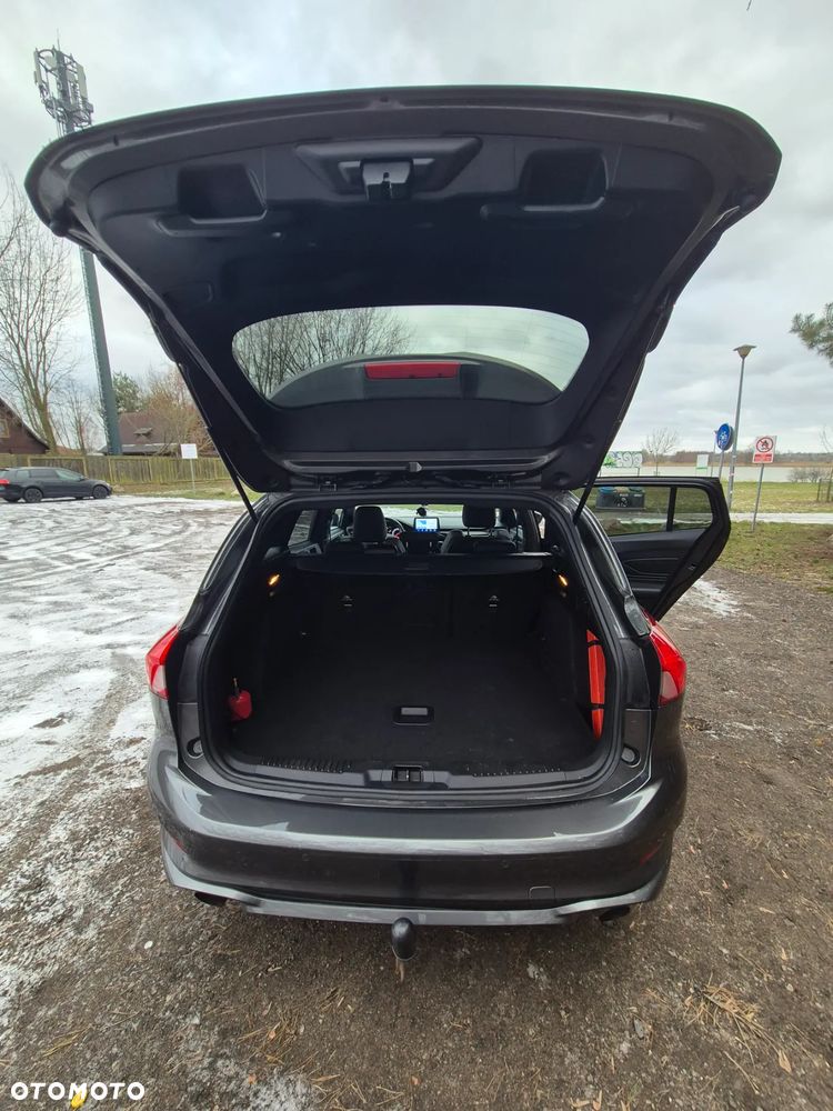 Ford Focus 2.3 EcoBoost ST Edition - 19