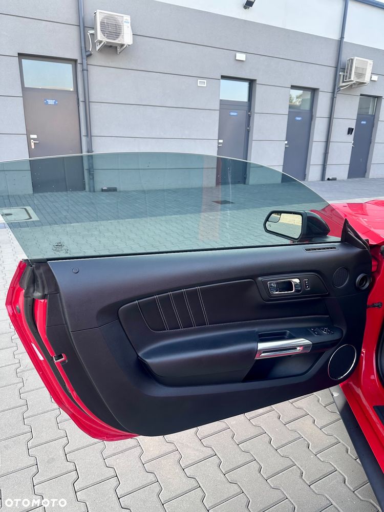 Ford Mustang 2.3 EcoBoost - 12