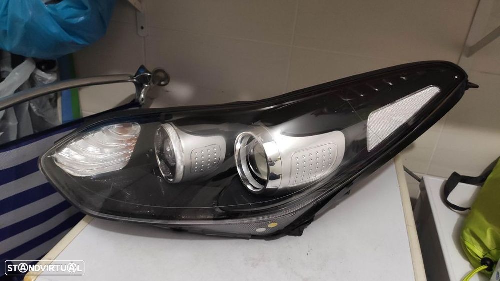 farol esquerdo Kia Sportage H7 + Led - 1
