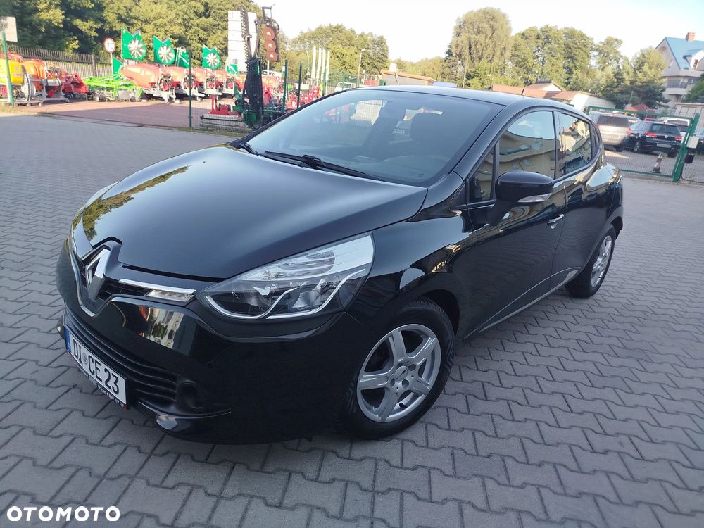 Renault Clio 1.2 16V 75 Expression - 1