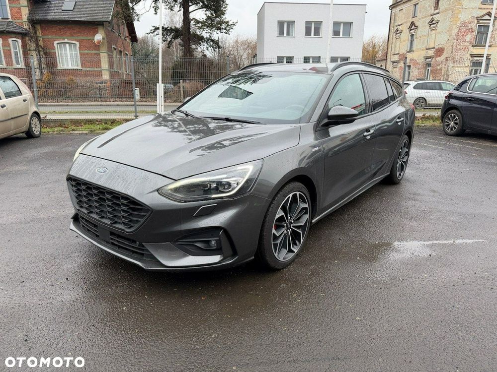 Ford Focus - 1
