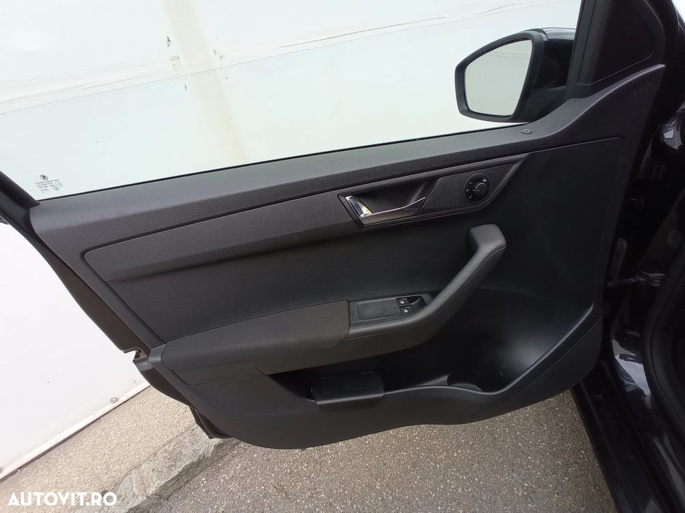 Skoda Fabia 1.0 MPI Ambition - 14