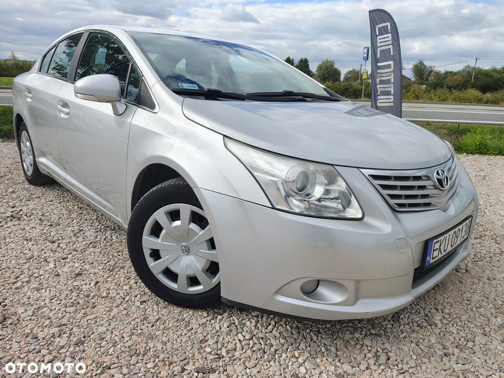 Toyota Avensis - 5