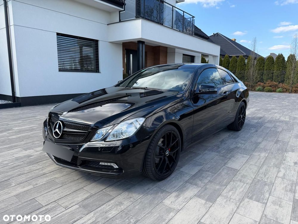 Mercedes-Benz Klasa E 200 CGI BlueEFFICIENCY Automatik Avantgarde - 28