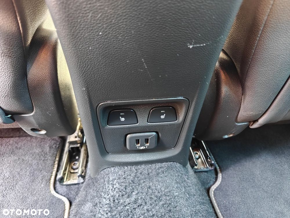 Opel Astra 1.6 Turbo Start/Stop Ultimate - 34