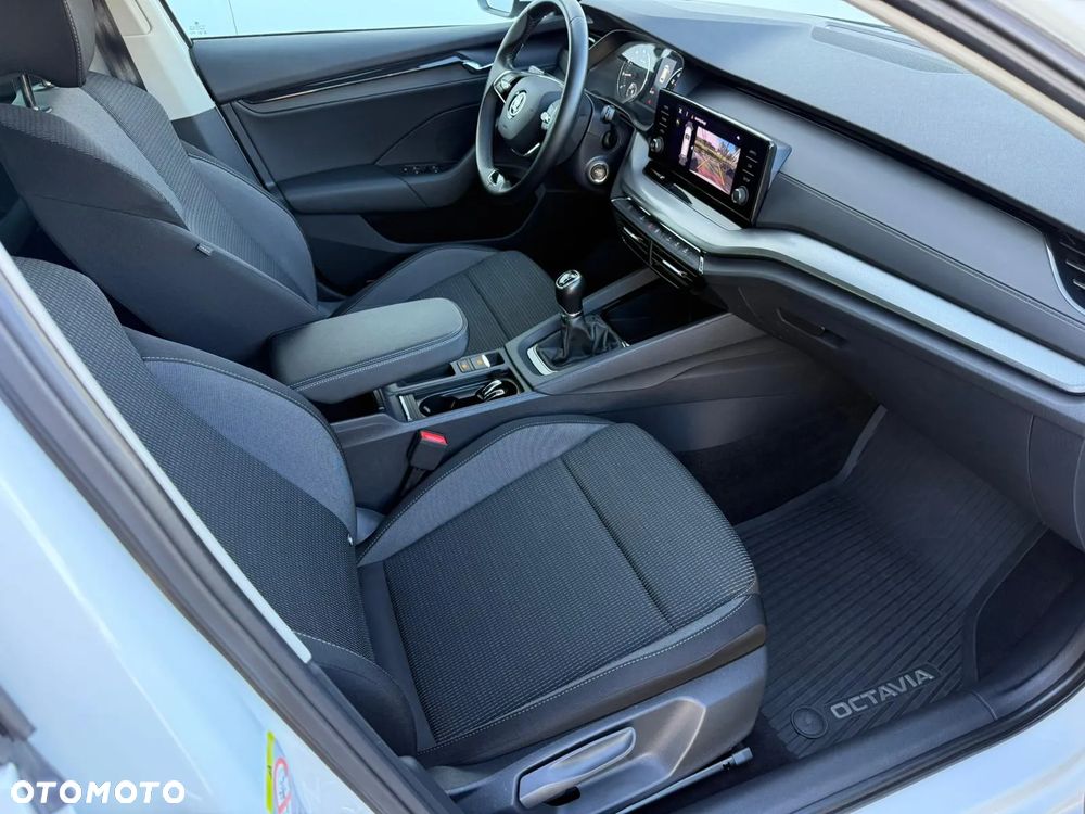 Skoda Octavia 1.5 TSI ACT Ambition - 15