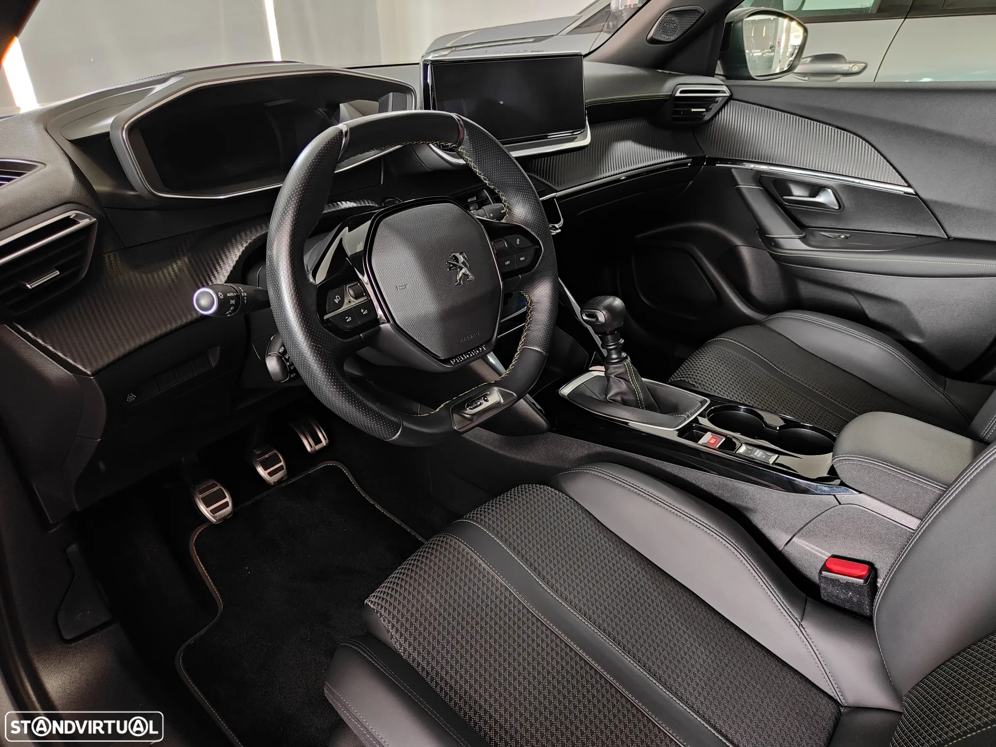 Peugeot 2008 1.2 PureTech GT Line - 7