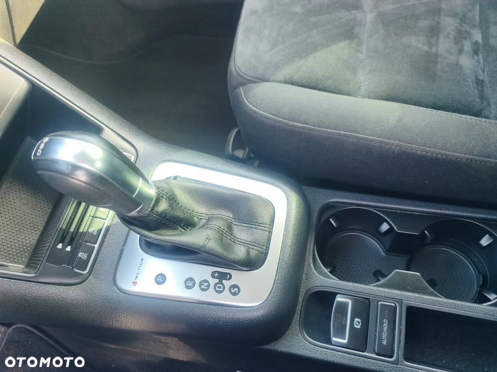 Volkswagen Tiguan - 21