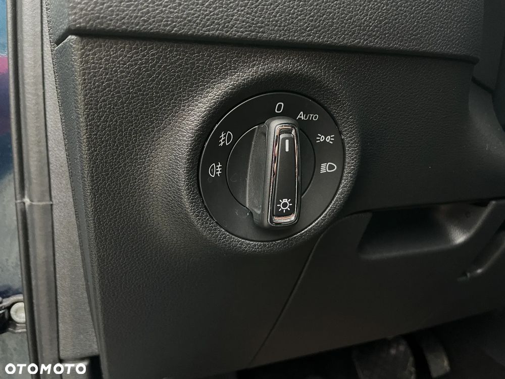 Skoda Karoq 1.5 TSI ACT 4x2 Style DSG - 34