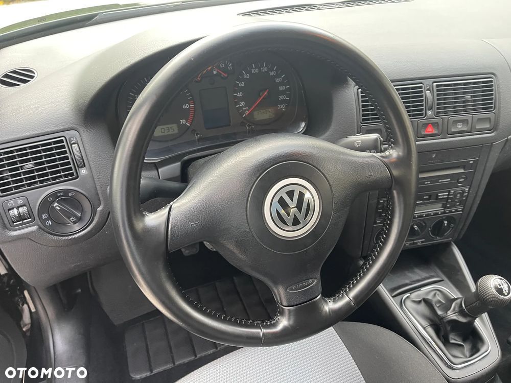 Volkswagen Golf IV 1.4 16V Comfortline - 24