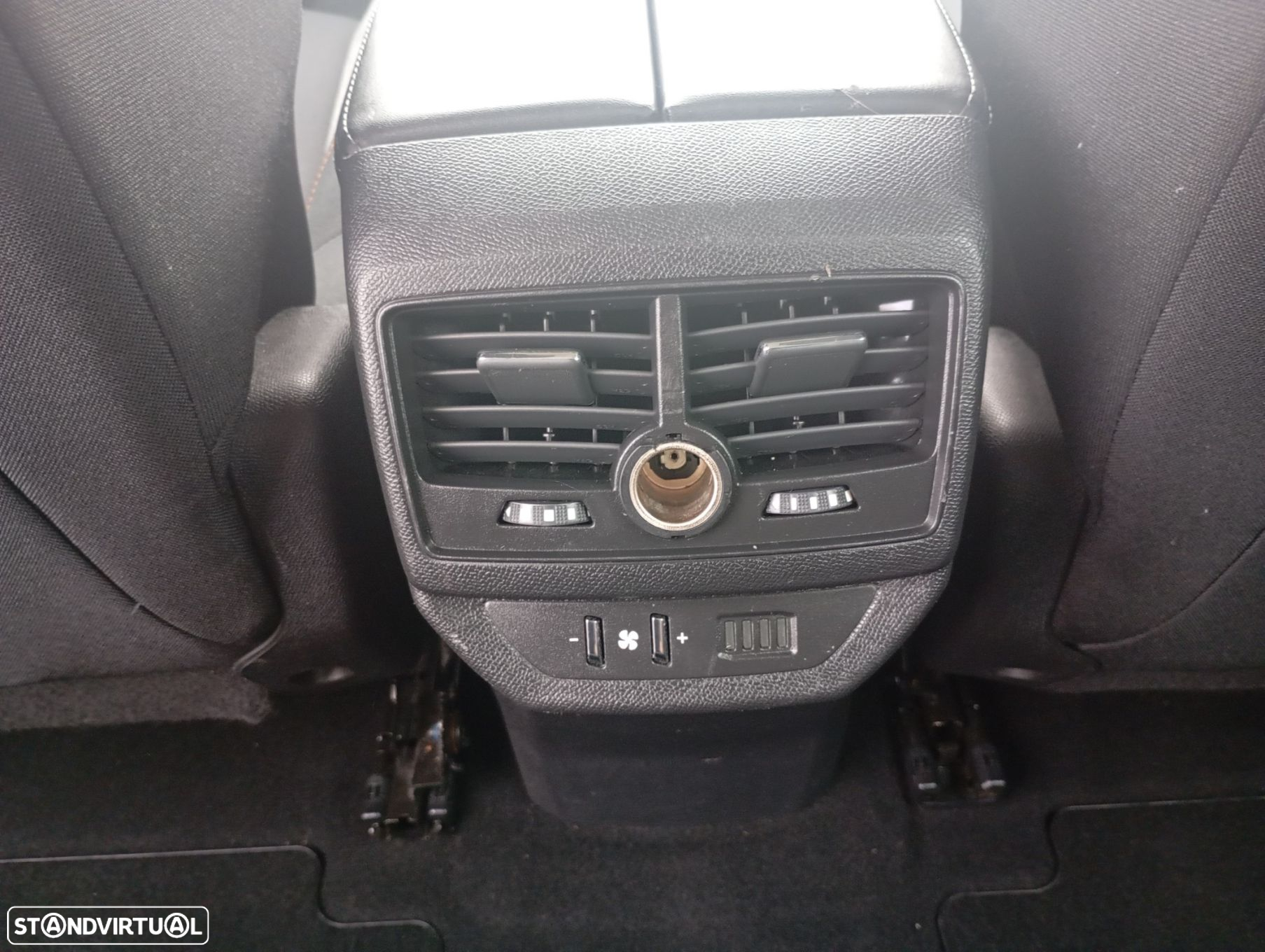 Peugeot 5008 1.5 BlueHDi Active Pack EAT8 - 37