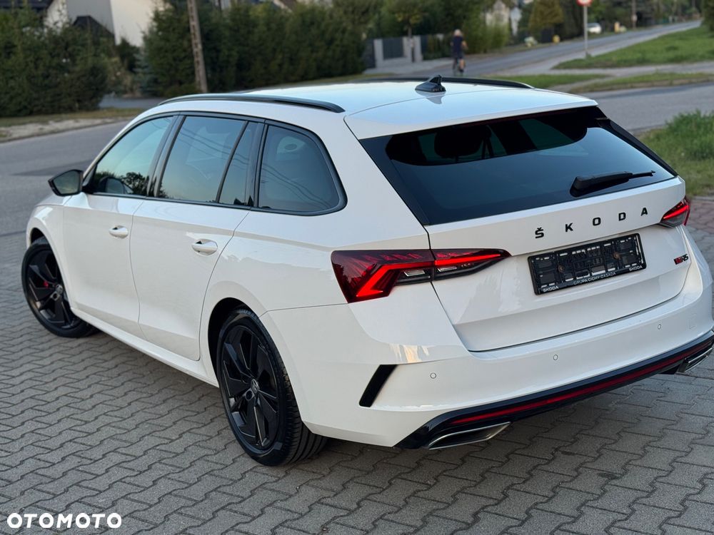 Skoda Octavia 2.0 TDI DSG RS - 15