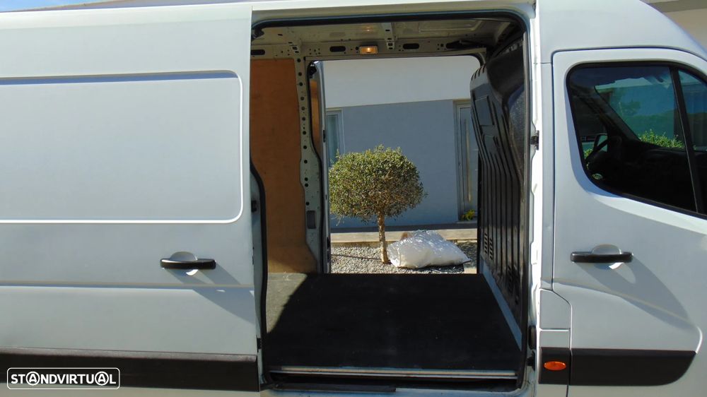 Renault MASTER 2.3 DCI 130CV LONGA C/AC - 8