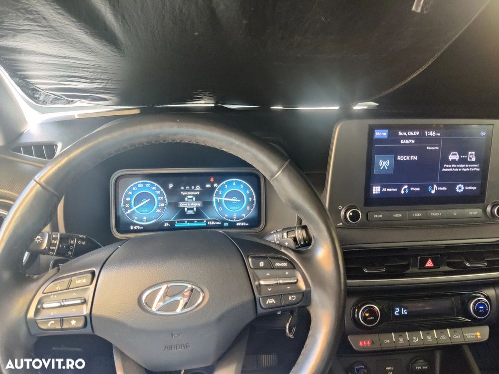 Hyundai KONA - 9
