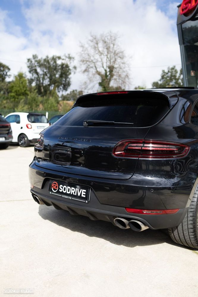 Porsche Macan - 33