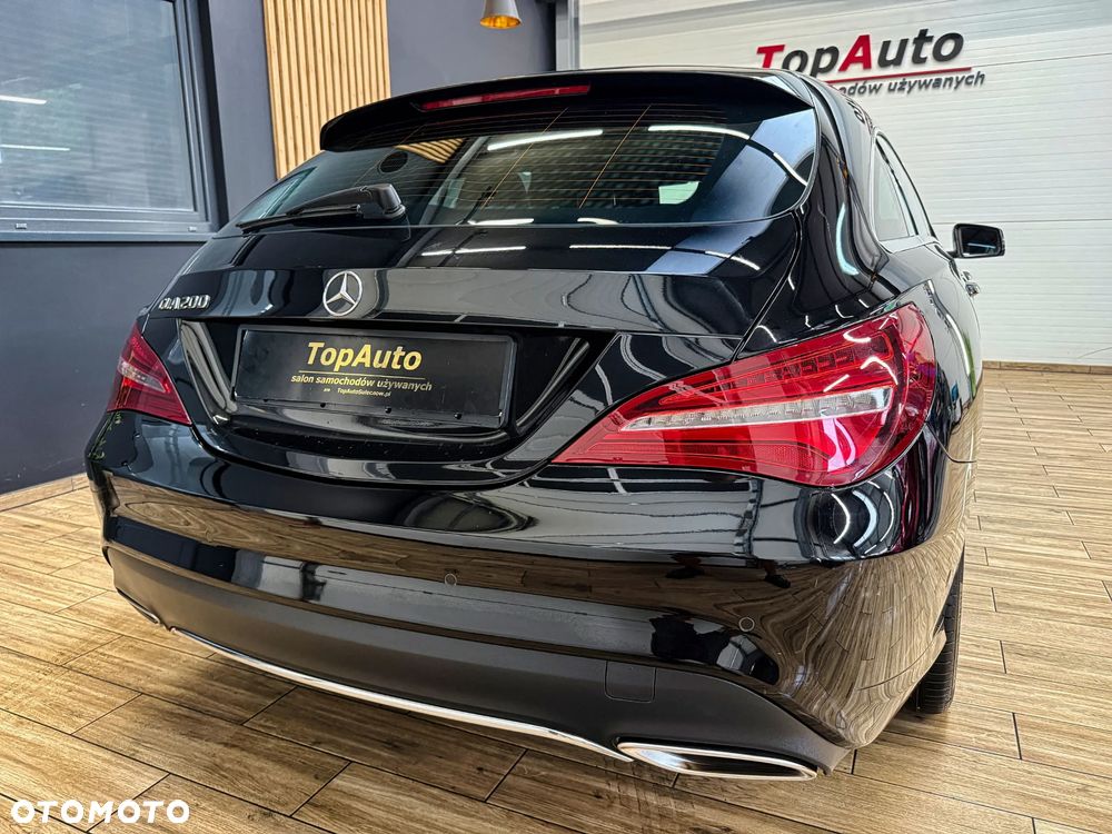 Mercedes-Benz CLA 200 7G-DCT - 8