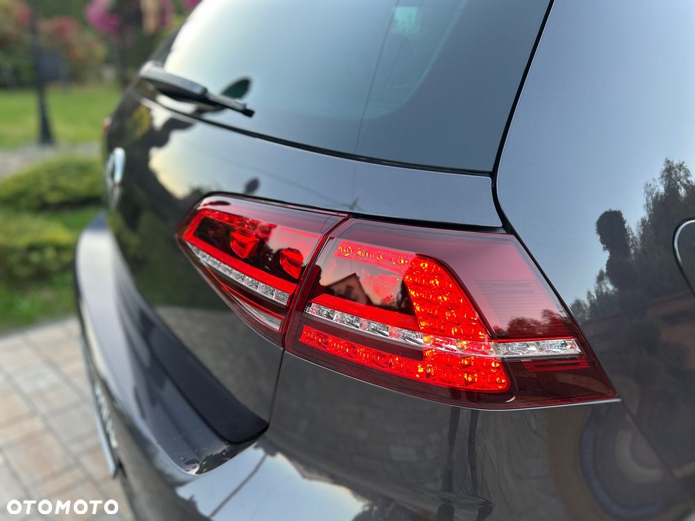 Volkswagen Golf - 19