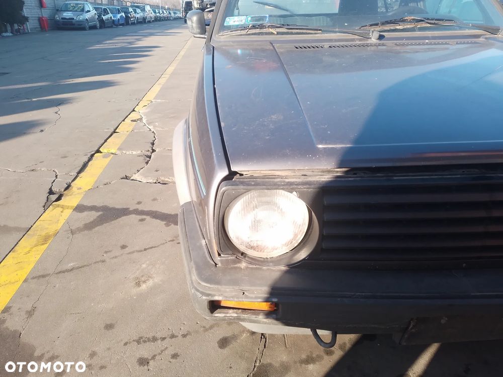 VW GOLF II  1.6 PN    ATRAPA GRILL   LA7U - 4
