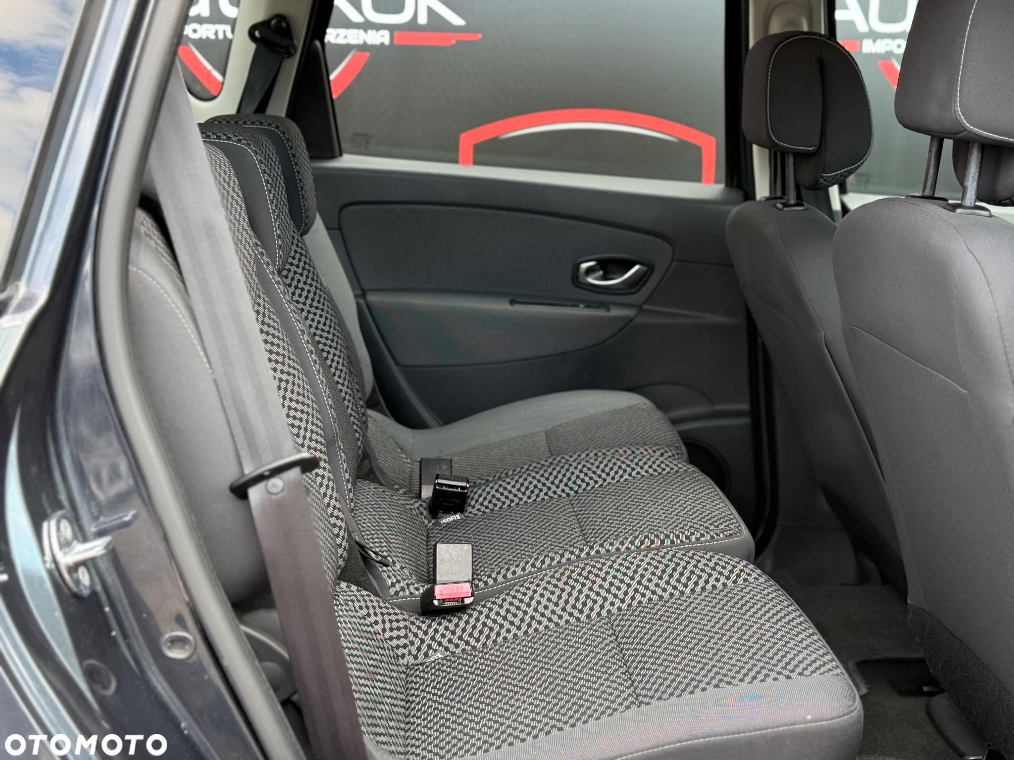 Renault Scenic - 28