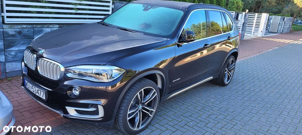 BMW X5 xDrive40d Sport-Aut - 2