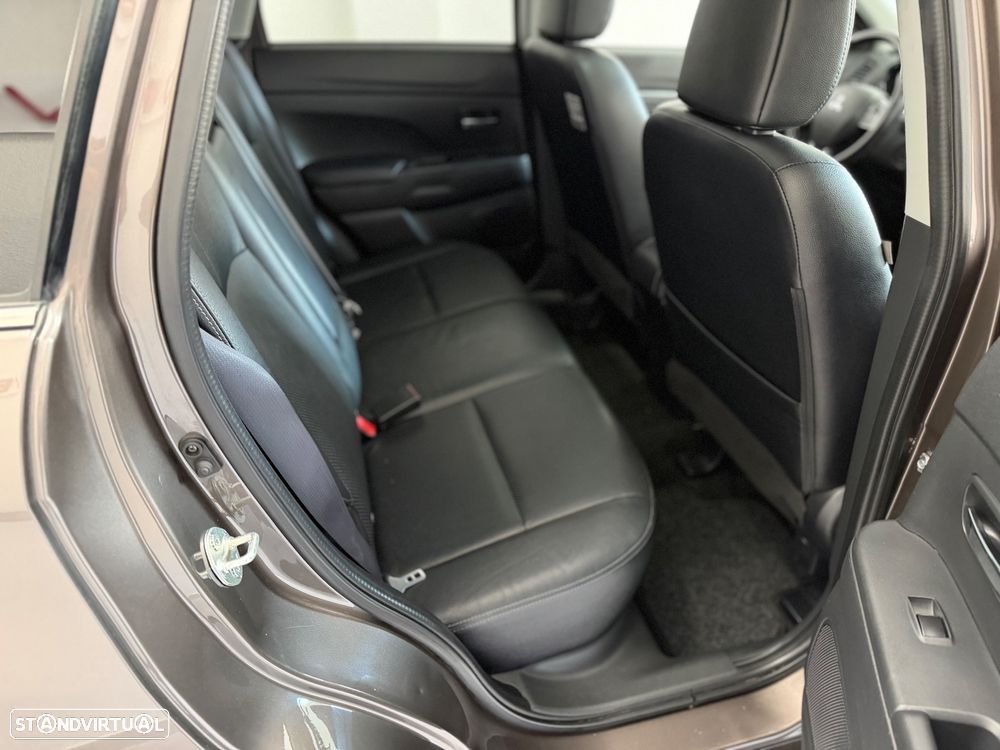 Mitsubishi ASX 1.6 DI-D Tokyo Edition - 43